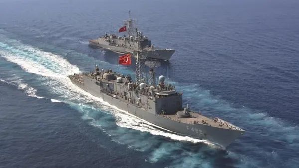 Türkiye'den Yunanistan'a Meis Adası tepkisi! Yunanistan'dan yeni oyun: Hücumbot konuşlandırdılar - 3