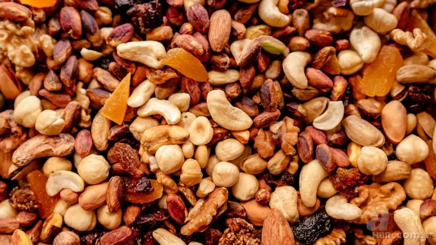 Uzmanlar açıkladı: Kuruyemiş neden tatlı isteğini kesiyor? 4