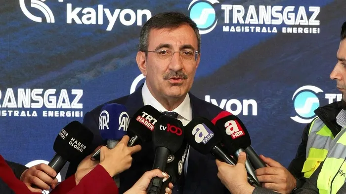 1714914804886.jpeg Cumhurbaşkanı Yardımcısı Cevdet Yılmaz enflasyonda tek hane hedefi için tarih verdi: Yaz aylarında ateşi düşecek - 3