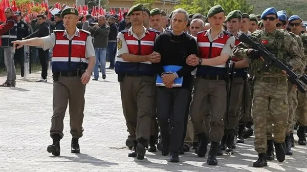 son-dakika-15-temmuz-darbe-girisimine-iliskin-karar-durusmasinin-tarihi-aciklandi-1607103829013.jpg Son dakika: 15 Temmuz darbe girişimine ilişkin karar duruşmasının tarihi açıklandı - 4