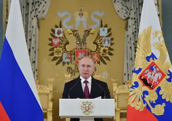 Putin'den 'yenilmez' silah açıklaması! Tarih verdi