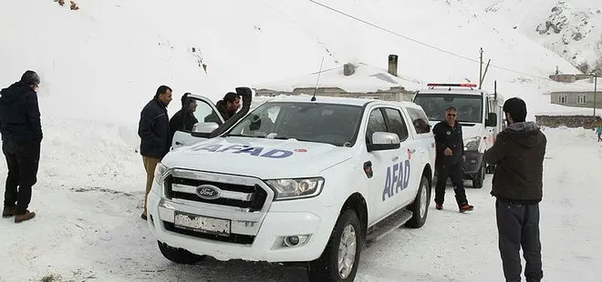 Van-Başkale kara yolu ulaşıma kapatıldı