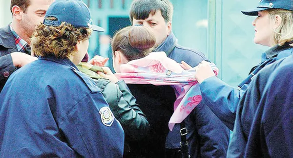 1665154093375.jpg HDP'li Ömer Faruk Gergerlioğlu: Başka iktidar göreve geldiğinde yine başörtüsü yasağını devreye koyabilir - 5