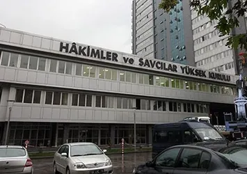 HSYK'da FETÖ temizliği