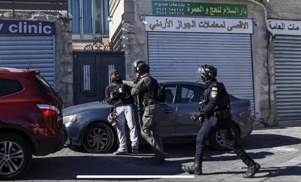 Katliamın gölgesinde 10. Cuma Namazı! Gazetecilere alçak saldırı! A Haber’de dehşet anlarını anlattı: Yere yatırıp dövdüler