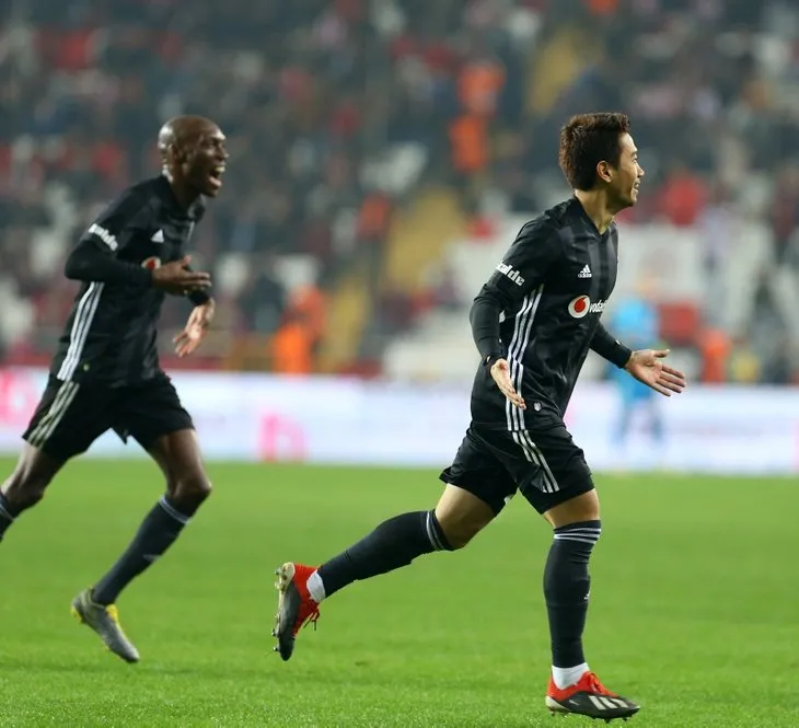 Kagawa’nın menajerinden Beşiktaş’a güzel haber