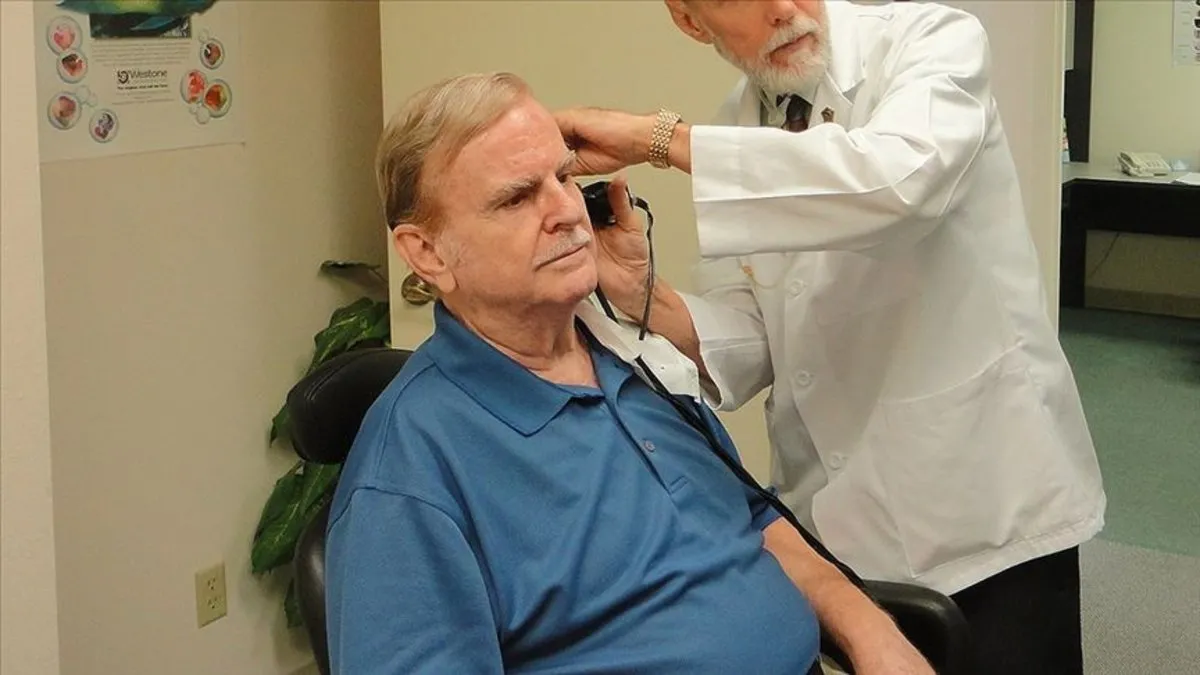 İşitme kaybı Alzheimer'i tetikliyor!
