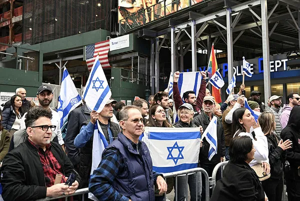new-yorkta-filistine-destek-gosterisi-yapildi-1696799731093.jpg