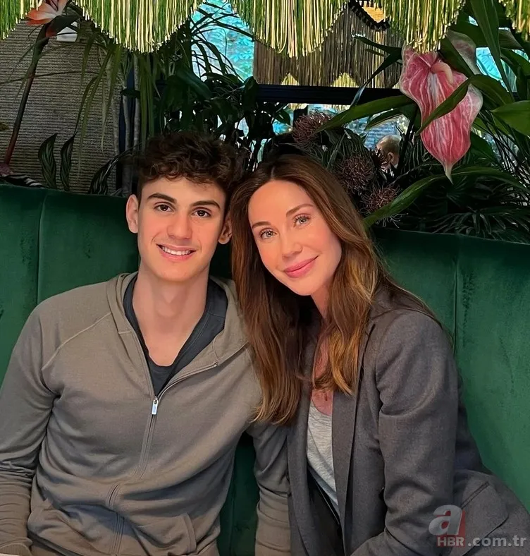 48'lik Demet Şener yeni imajıyla sosyal medyayı salladı! "Kim der 2 çocuk annesi" 5