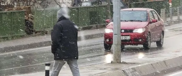 İstanbul'da beklenen kar yağışı başladı - 1