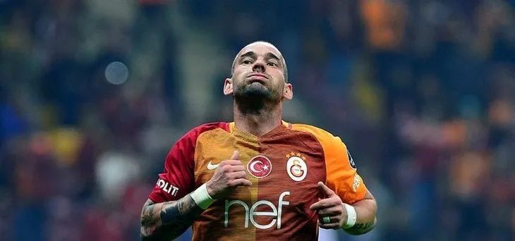 Wesley Sneijder’in aklı Galatasaray’da