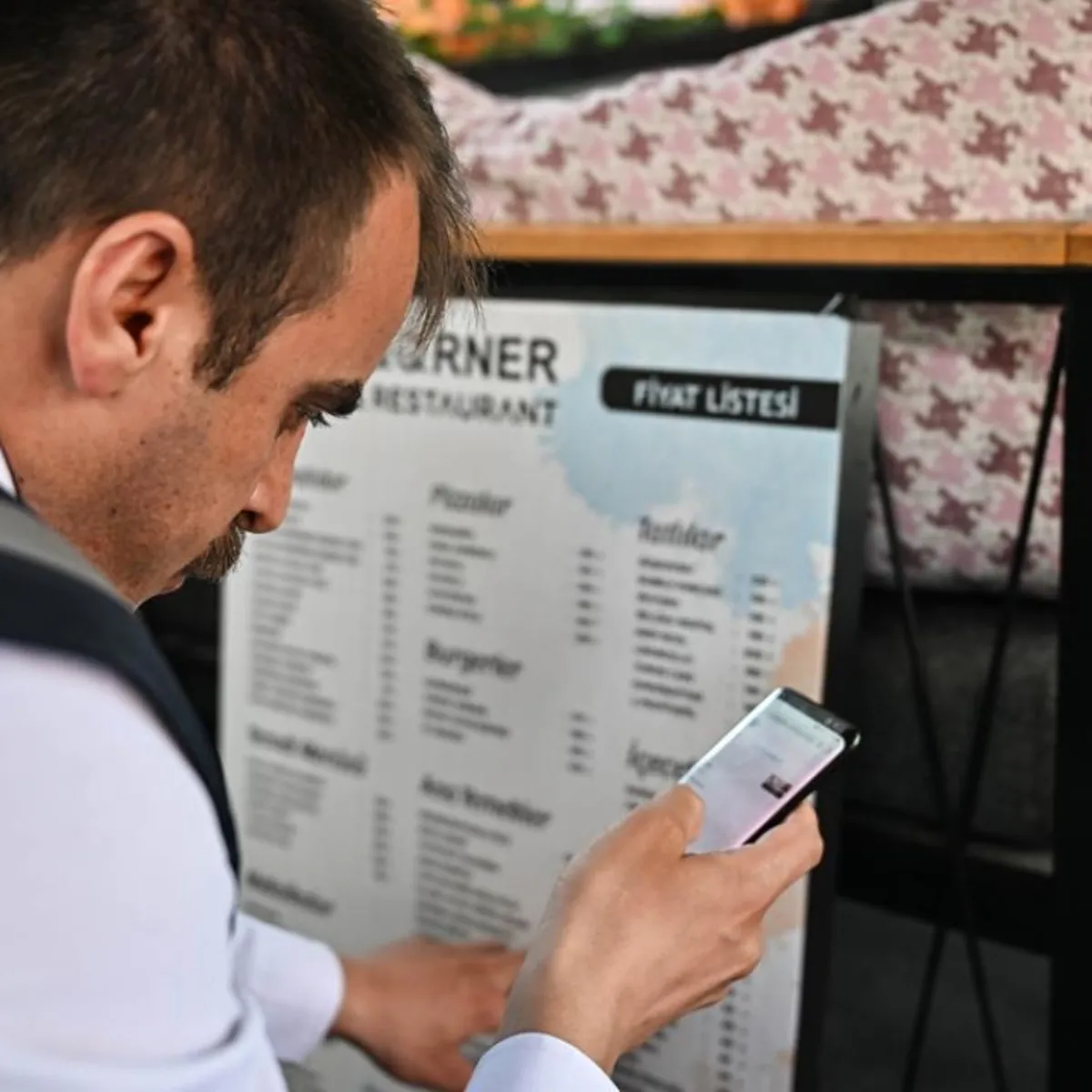 Bir dilim limon 25 lira: Restoranlar suyunu çıkardı