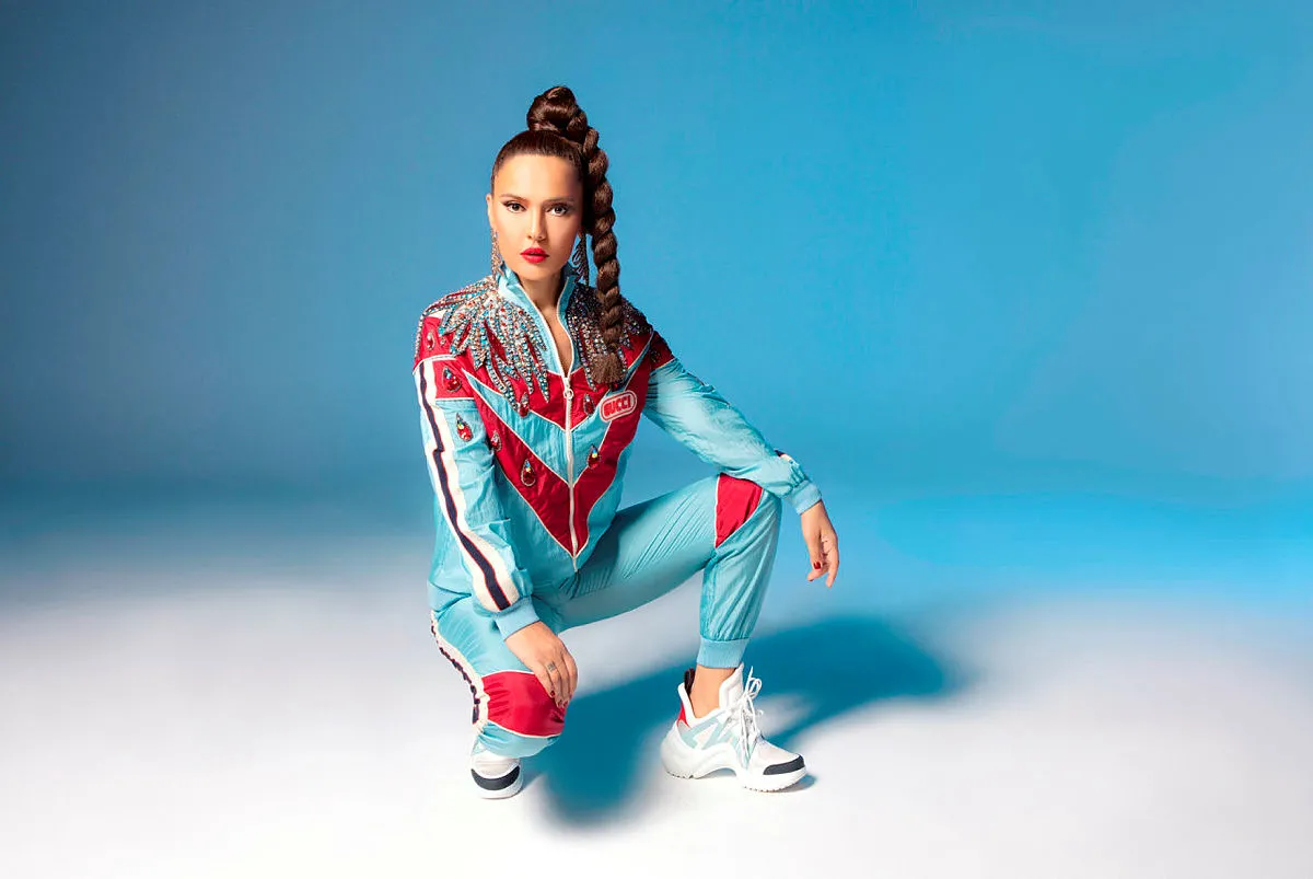 Demet Akalın'dan parfüm isyanı