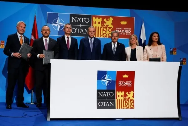 1688724099256.jpg İsveç'in eski Dışişleri Bakanı Ann Linde'den PKK itirafı: İsveç'ten finanse ediliyor - 1