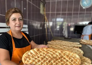 Eşinden kalan ekmek fırınının başına geçti