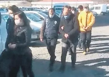Yurt dışına gri firar! İnsan kaçakçılığı çetesi çökertildi