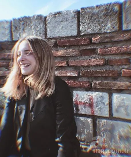 Mahallenin Muhtarları'nda oynayan Hayal Köseoğlu son haliyle herkesi şaşırttı 9