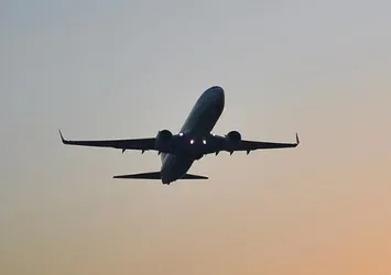 Uçuşlara olumsuz hava engeli! 38 sefer iptal