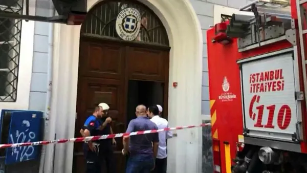 Yunanistan Başkonsolosluğu'nda yangın çıktı - 1