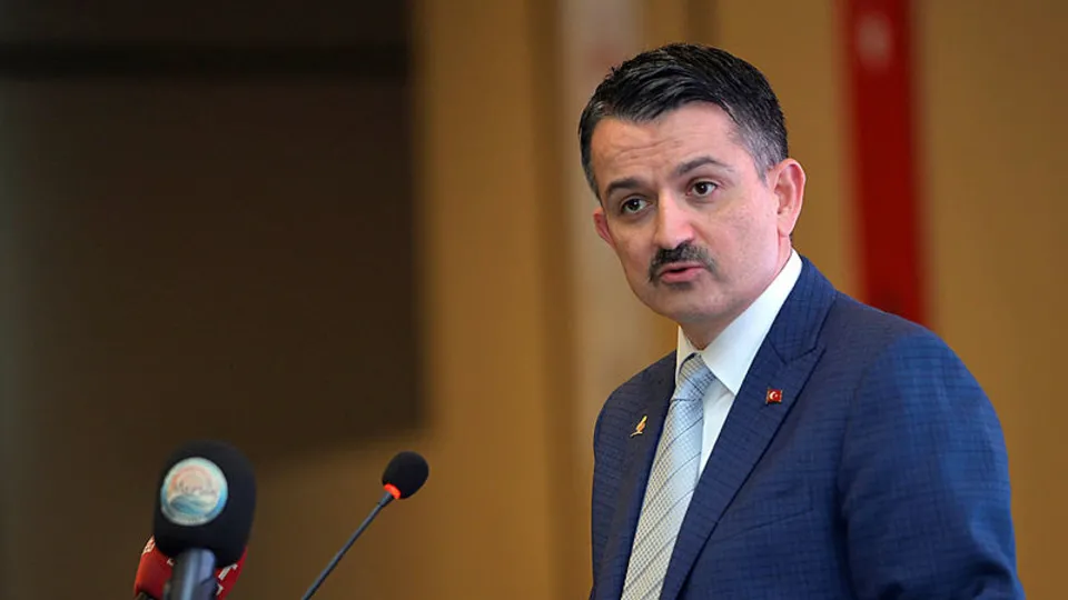 Tarım ve Orman Bakanı Bekir Pakdemirli halkın sağlığıyla oynayan 45 firmayı açıkladı