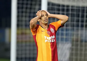 Galatasaray'da Sofiane Feghouli krizi büyüyor