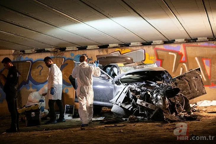 İstanbul’da feci kaza! Köprü duvarına çarpan otomobilde 4 kişi hayatını kaybetti