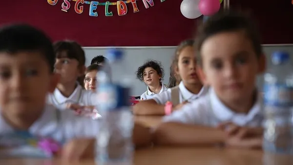 Son dakika: MEB'den okullara "Covid-19" rehberi! 81 ile gönderildi - 2