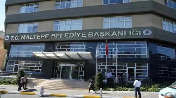 maltepe-belediyesinin-chpli-meclis-uyesi-mehmet-turkyilmaza-cocuga-tacizden-ceza-1671508507204.jpeg Maltepe Belediyesi'nin CHP'li Meclis Üyesi Mehmet Türkyılmaz'a çocuğa tacizden ceza! - 1