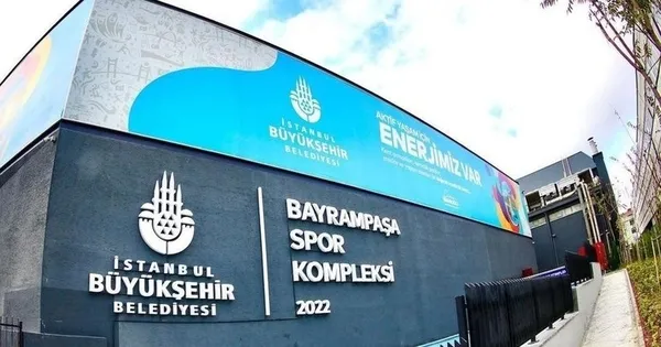 1680701024297.jpg 15 yıllık spor salonunu yeniden açtılar! CHP'li İBB'den tabela hizmeti - 4