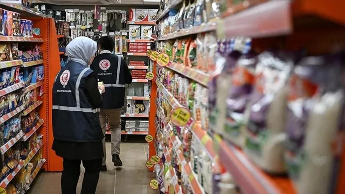 1726544603523.jpeg Denetimler sıklaştı! Fahiş fiyata 327.4 milyon lira ceza - 1