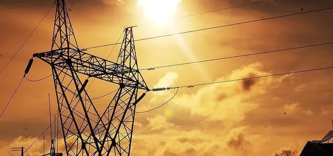 Bakanlıktan ’elektrik kesintisi’ açıklaması: ’An itibariyle ülke genelinde kesintiler sonlandırılmıştır’