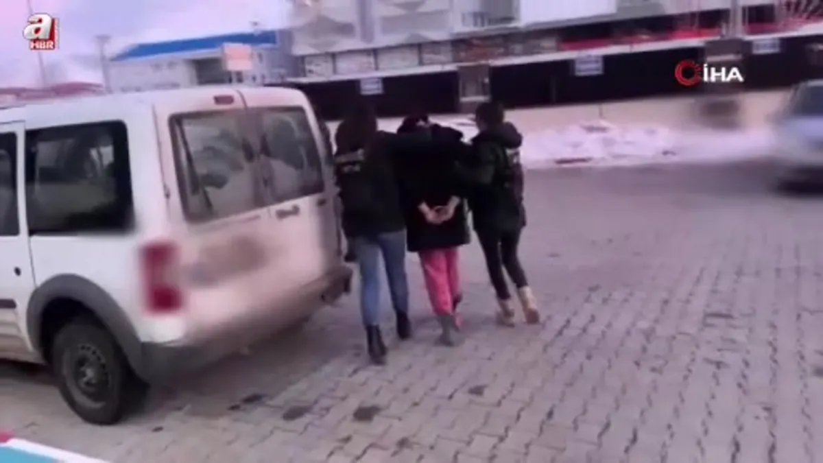 Bitlis’te midelerinden 91 paket uyuşturucu çıkan 3 kişi tutuklandı