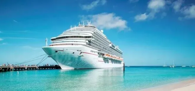 Oosterdam, Alanya Limanı’na demirledi