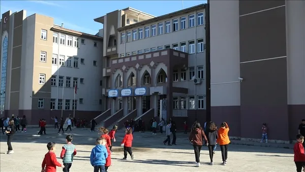 MEB ilan etti: Sözleşmeli öğretmen ataması yapılacak