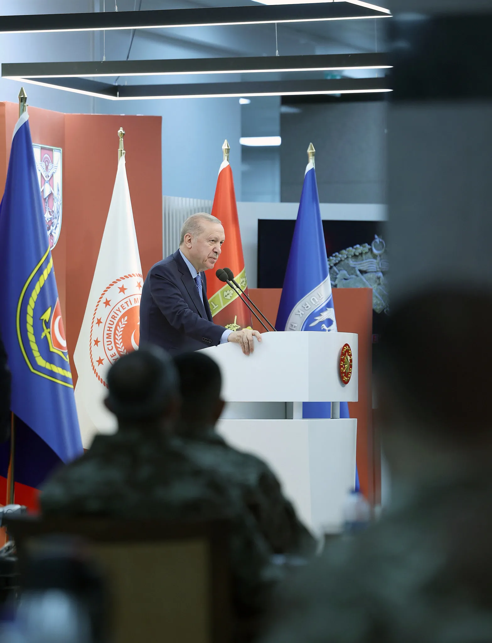 Başkan Erdoğan'dan düşürülen İran füzesine ilişkin net mesaj: Gerekli müdahaleleri anında yapıyoruz