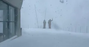 Tahtalı Dağı zirvesine kar yağdı