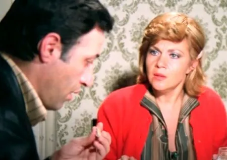 Yeşilçam unutulmazı Kılıbık filminin Mihrimah'ına yıllar işlemiyor! Nevra Serezli güzelliğiyle mest etti