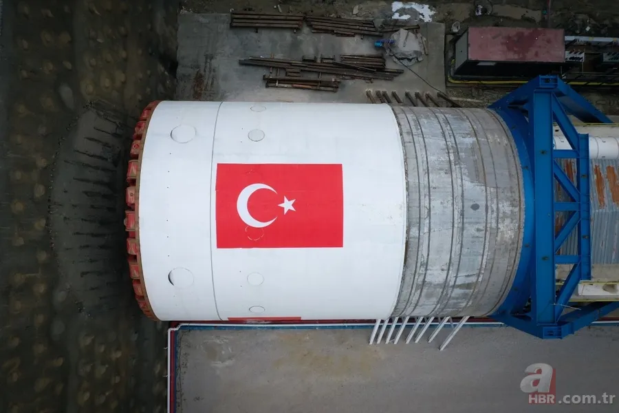 Ulaştırma ve Altyapı Bakanı Adil Karaismailoğlu İzmir-Afyonkarahisar-Ankara YHT tünel kazı başlangıç törenine katıldı 2