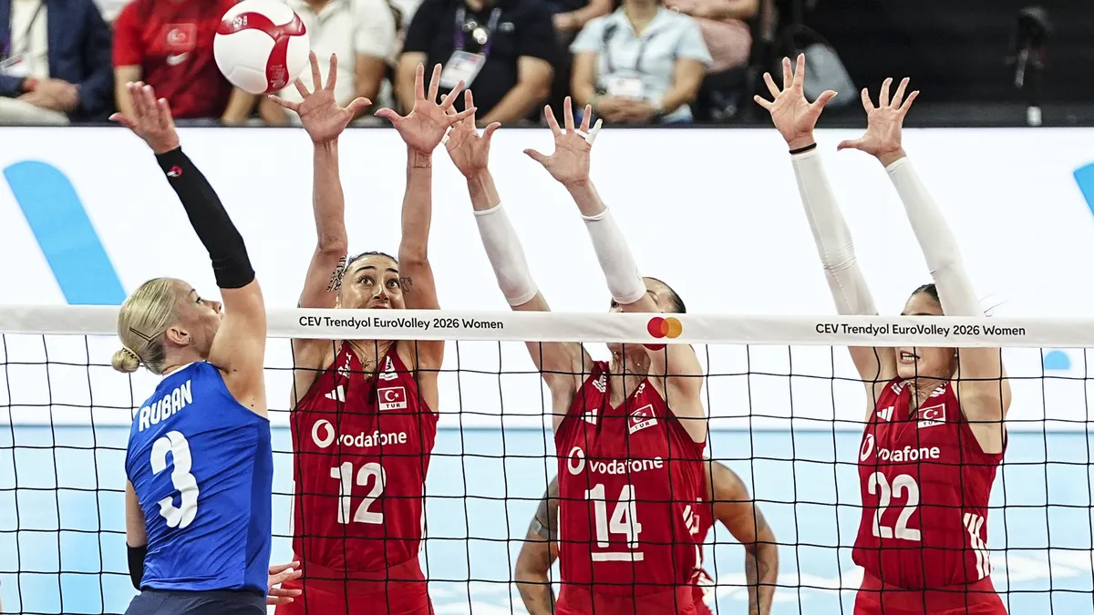 Filenin Sultanları Avrupa Voleybol Şampiyonası'nda çeyrek finalde!!