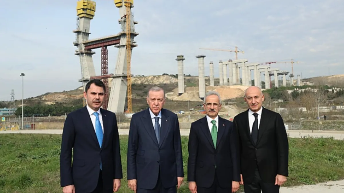 Hem ulaşıma hem de ekonomiye dev katkı! Başakşehir-Nakkaştepe Otoyolu şantiyesine ziyaret