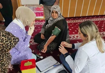 Sağlık ekiplerinden bulaşıcı hastalıklardan korunma eğitimi