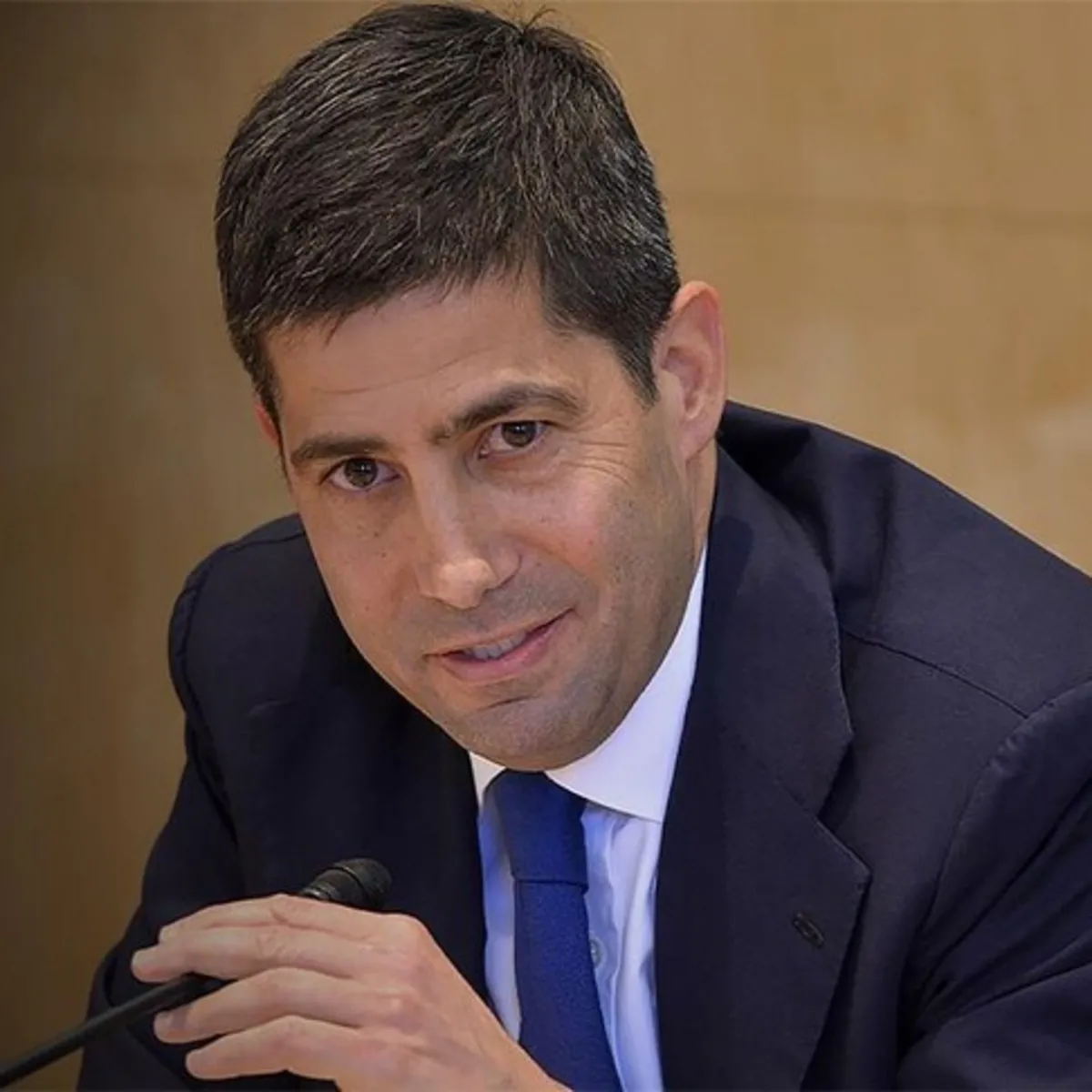 Fed’de koltuk değişimi: Trump'ın adayı Kevin Warsh Senato’dan onay aldı