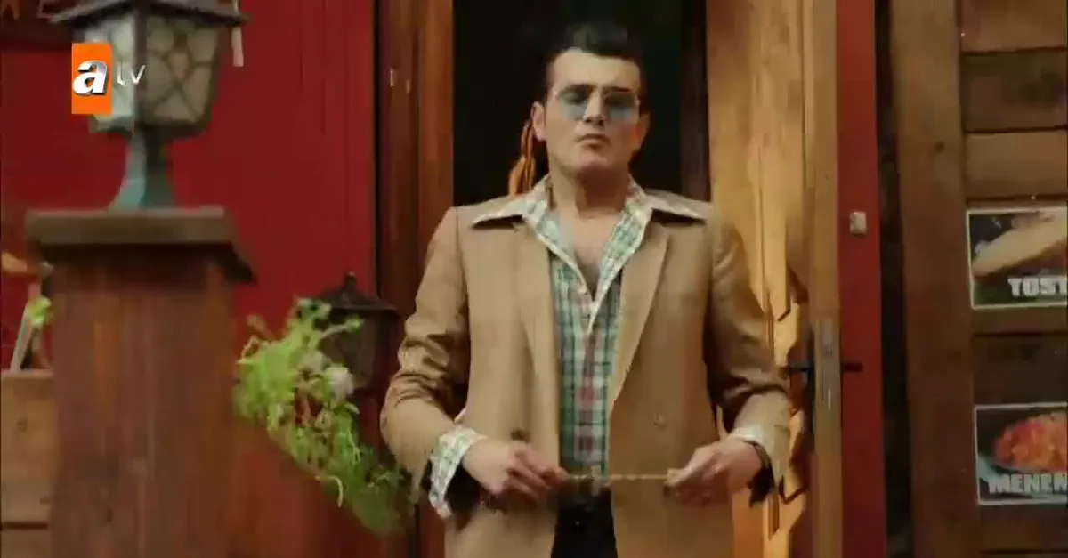 Gençliğim Eyvah 12. yeni bölüm | Veysi'nin yeni tarzı!