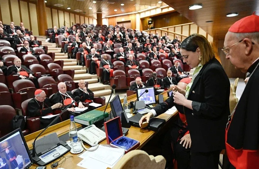 DÜNYANIN GÖZÜ KULAĞI VATİKAN’DA