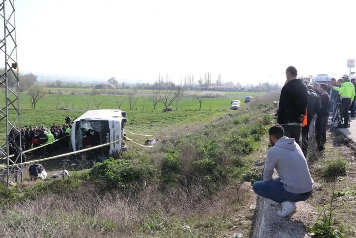Eskişehir'de korkunç kaza! 3 ölü 31 yaralı