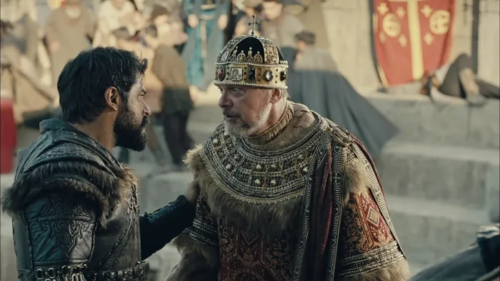 Kuruluş Osman’da Devlet ki marşı sosyal medyayı salladı!