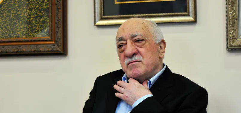 FETÖ şüphelisinin telefonundan çıkanlar mide bulandırdı!