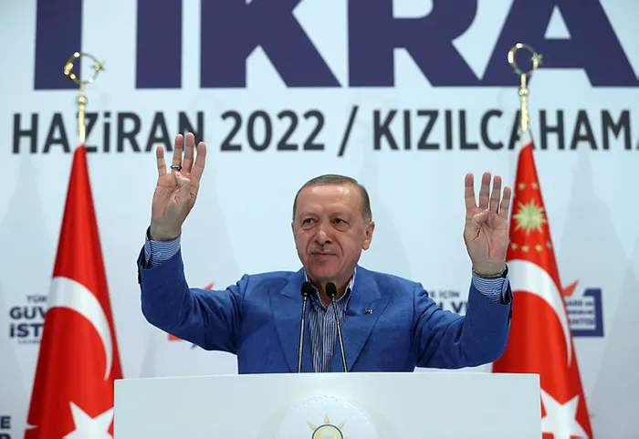 Cumhurbaşkanlığı için Kemal Kılıçdaroğlu’na rakip Meral Akşener mi? Akşam Gazetesi Yazarı Kurtuluş Tayiz’den flaş sözler