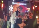 Şampiyonluk kutlamasında sürpriz evlilik teklifi