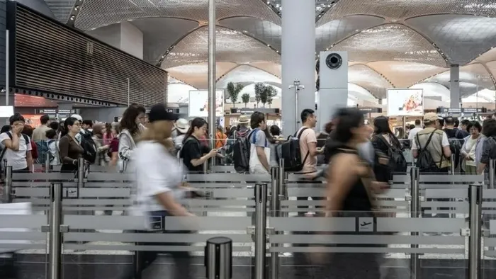 Megakentte bayram göçü başladı! Adeta akın akın gidiyorlar: Bayram tatili öncesi trafik felç